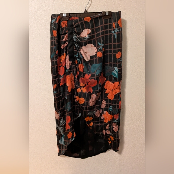 Mango Dresses & Skirts - MNG by Mango Floral Black Midi Skirt